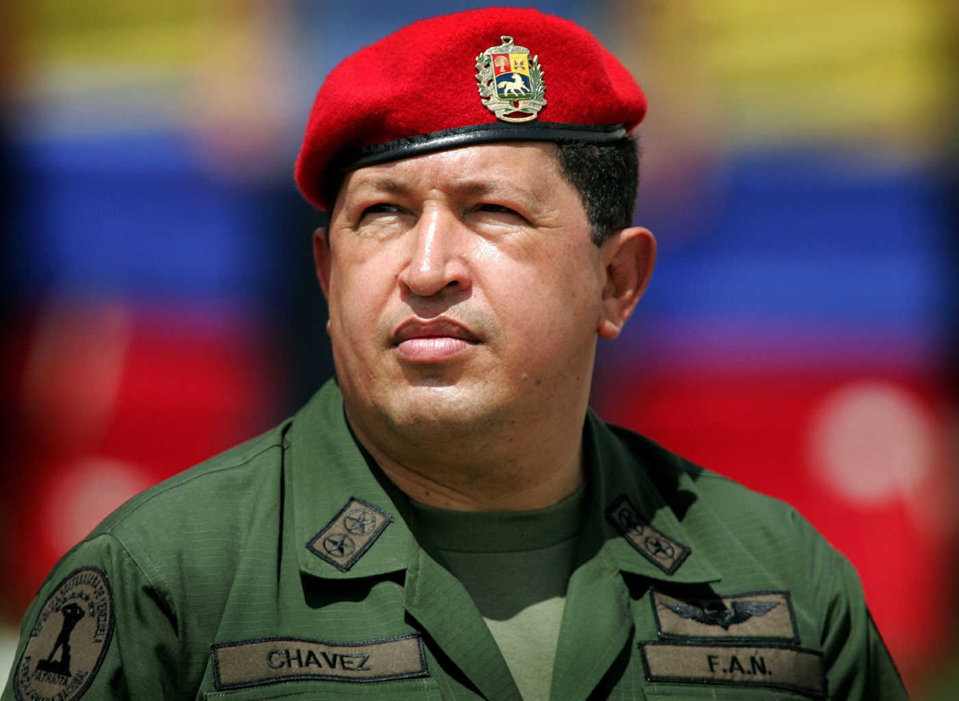اشتباه نگیرید این عکس،عکس هوگو چاوز نیست!