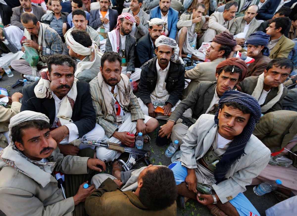 اعدام پناهندگان أهل سنت عراق توسط گروه شیعیان الحوثی در یمن