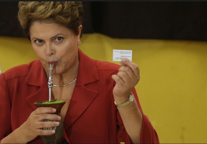 دیلما روسف سیاستمدار چپگرای برزیل برای دومین بار بعنوان رئیس جمهور انتخاب شد دیلما روسف سیاستمدار چپگرای برزیل برای دومین بار بعنوان رئیس جمهور انتخاب شد