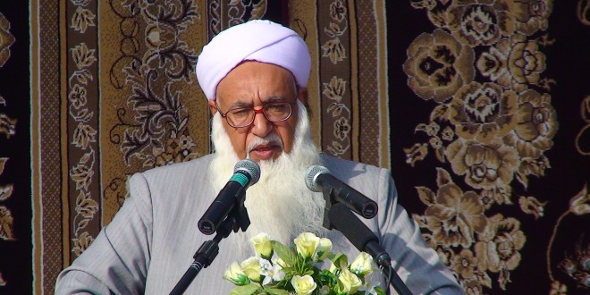 مولانا محمد حسین گرگیج امام جمعه اهل سنت اسید پاشی به بهانه نهی از منکر را محکوم کرد مولانا محمد حسین گرگیج امام جمعه اهل سنت اسید پاشی به بهانه نهی از منکر را محکوم کرد