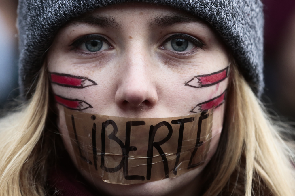 راهپیمایی‌ تاریخی در فرانسه به یاد قربانیان ترورهای پاریس