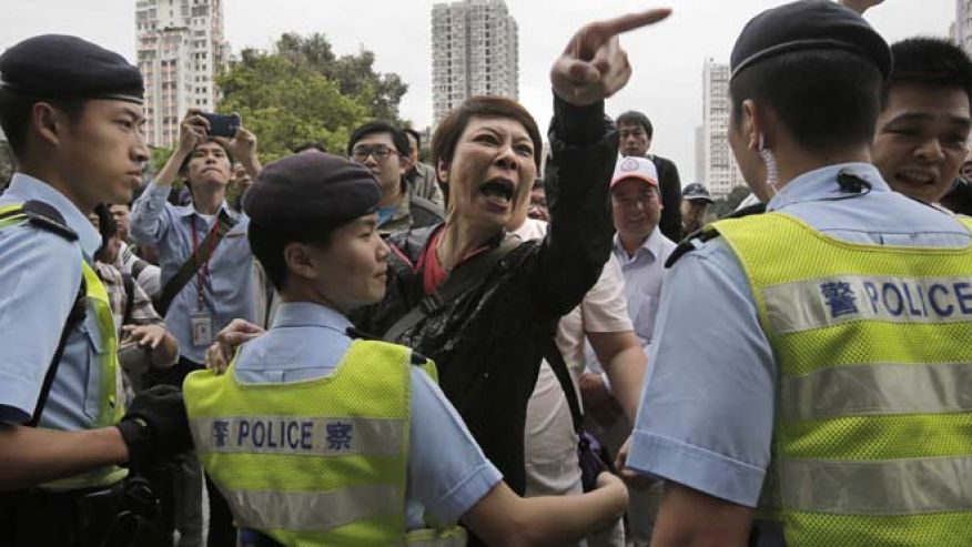 تظاهرات هنگ کنگی ها علیه حضور مشتریان چینی