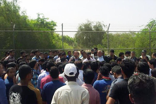 تجمع اعتراضی جوانان جویای کار عسلویه در منطقه ویژه پارس