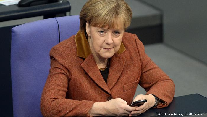 استفاده مقامات آلمانی از "تلفن یکبار مصرف" در سفرهای خارجی استفاده مقامات آلمانی از "تلفن یکبار مصرف" در سفرهای خارجی