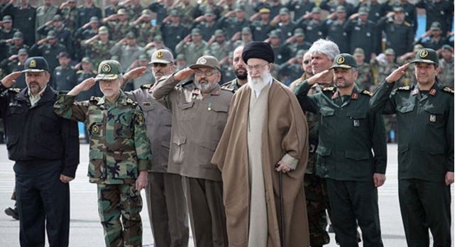 کنایه های روحانی به "دولت مسلح"