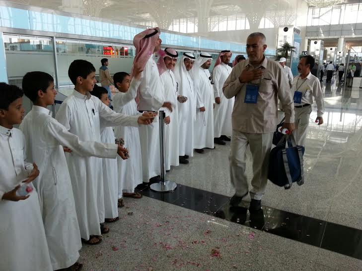 يكصد هزار پرسنل امنیتی،دو هزار وپانصد واحد امداد رساني ويكصد بيمارستان مجهزآماده حفاظت از جان حجاج خانه خدا يكصد هزار پرسنل امنیتی،دو هزار وپانصد واحد امداد رساني ويكصد بيمارستان مجهزآماده حفاظت از جان حجاج خانه خدا