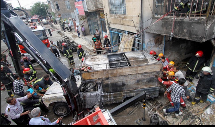 مصدوميت 34 نفر بر اثر انفجار گاز در هيئت عزاداري مصدوميت 34 نفر بر اثر انفجار گاز در هيئت عزاداري