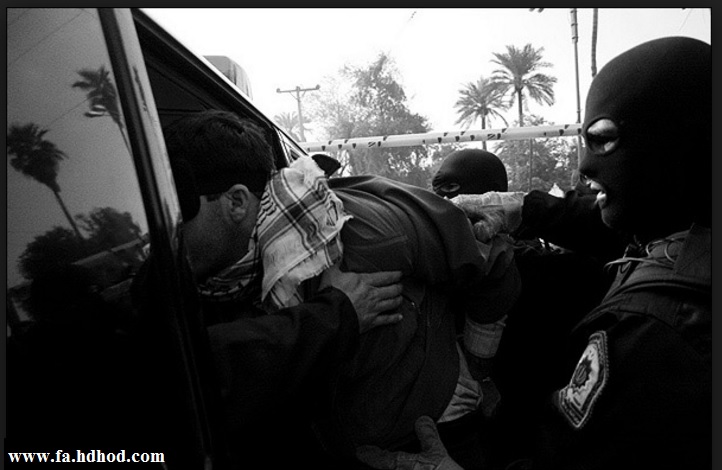 هجوم وحشیانه نيروهای امنيتی به منزل يک شاعر اهوازی هجوم وحشیانه نيروهای امنيتی به منزل يک شاعر اهوازی