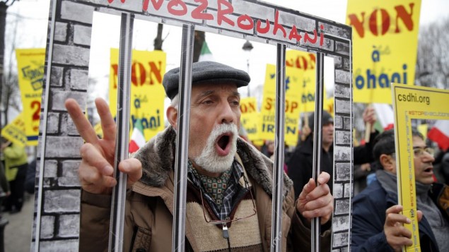 اعتراض‌های گسترده به سفر روحانی به پاریس