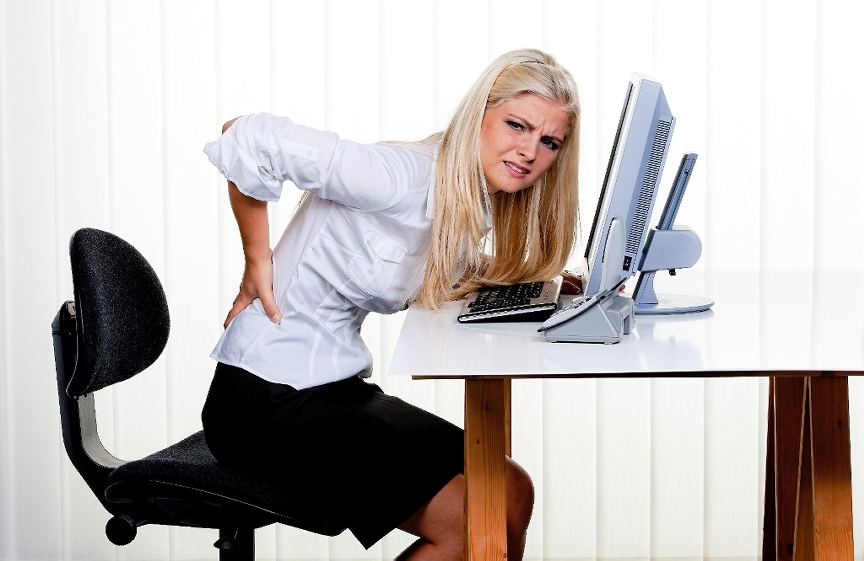 چرا نشستن طولانی سلامت‌تان را تهدید می‌کند؟