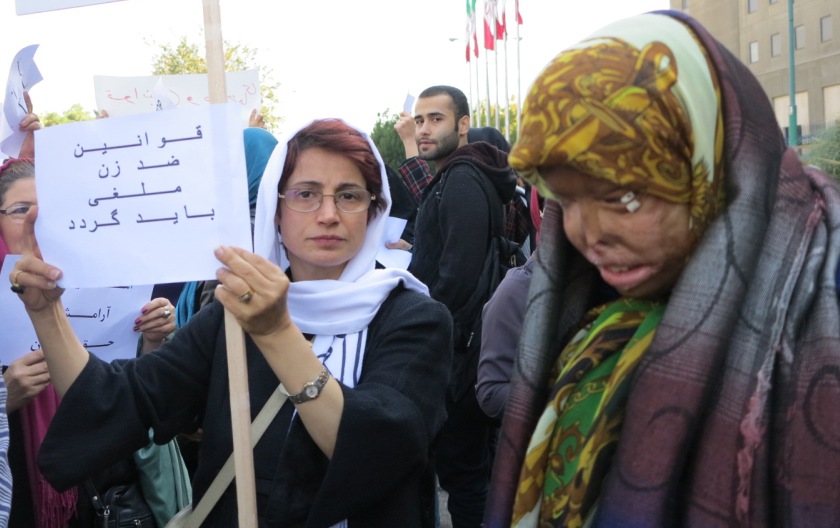 جنایت اسیدپاشی علیه دو دختر جوان در سمنان جنایت اسیدپاشی علیه دو دختر جوان در سمنان