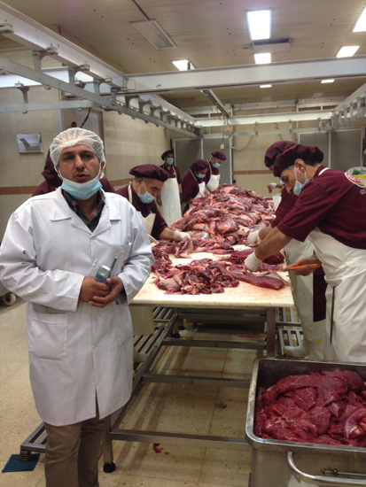 بیکاری ۵۰ هزار ایرانی با تعطیلی ۱۵۰ واحد تولیدی فرآورده‌های گوشتی