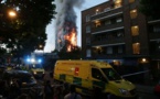 آتش‌سوزی در برج 27 طبقه در لندن + تصاویر