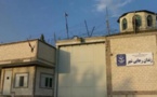 در پی ضرب و شتم زندانیان عقیدتی در زندان رجایی شهر ۵۳ زندانی سیاسی  دست به اعتصاب غذا زدند