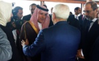 واکنش ها به دست دادن ظریف با وزیر خارجه عربستان سعودی +عکس
