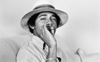 باراک اوباما رئیس جمهور امریکا در دوره دبیرستان ودانشگاه مواد مخدر مصرف می کرد
