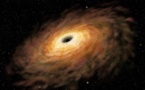 تکه پاره شدن یک کهکشان درخشان توسط سیاهچاله ای عظیم